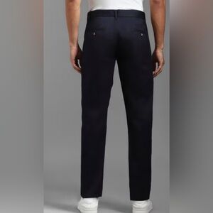 Louis Philippe Men Black Slim Fit Solid Flat Front Casual Trouser Permapress 33